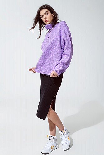Sweater in purple with a turtleneck