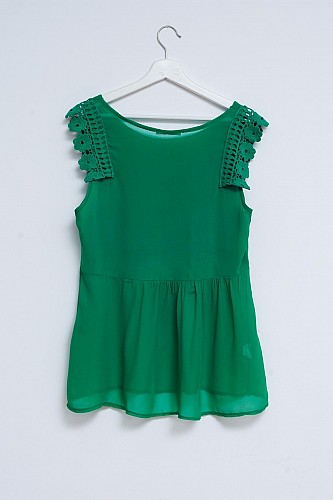 Q2 Broderie frill detail top in green