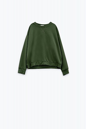 khaki sweatshirt with long sleeves and rounded collar
